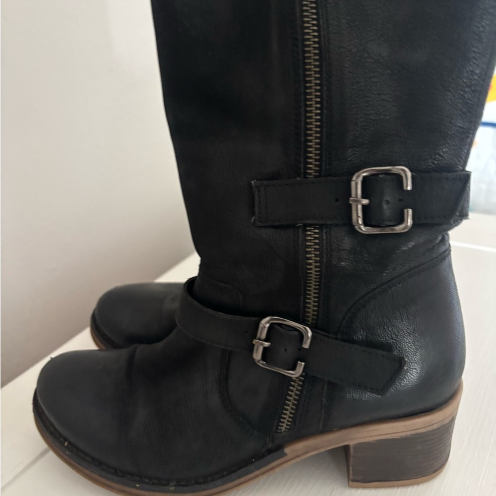 Black Leather Women's Boots